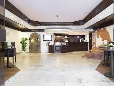 Parkhotel Frankfurt-roedermark 罗道