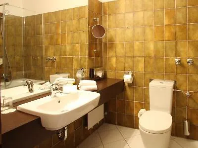Parkhotel Frankfurt-roedermark Hotel 4*