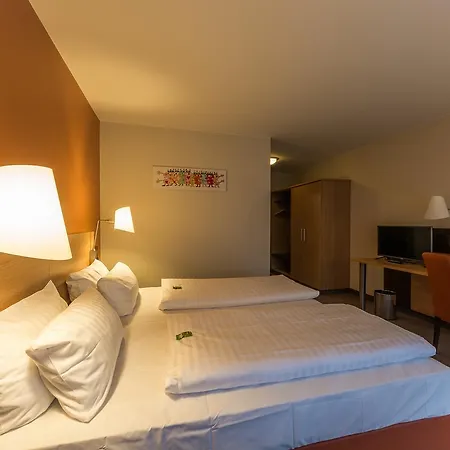 Parkhotel Frankfurt-roedermark Otel 4*