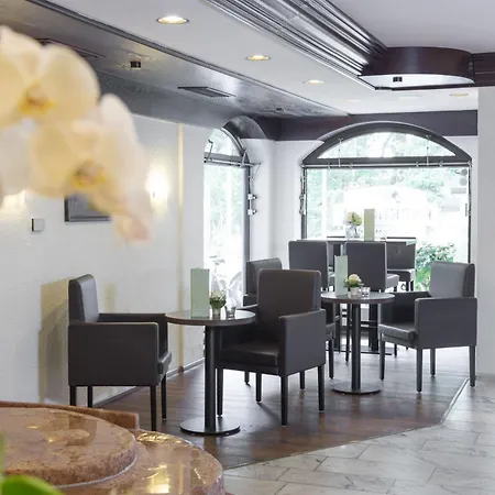 Otel Parkhotel Frankfurt-roedermark 4*